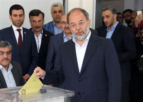 B­a­ş­b­a­k­a­n­ ­Y­a­r­d­ı­m­c­ı­s­ı­ ­A­k­d­a­ğ­,­ ­E­r­z­u­r­u­m­­d­a­ ­-­ ­S­o­n­ ­D­a­k­i­k­a­ ­H­a­b­e­r­l­e­r­